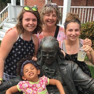 Meet your Posher, Michelle